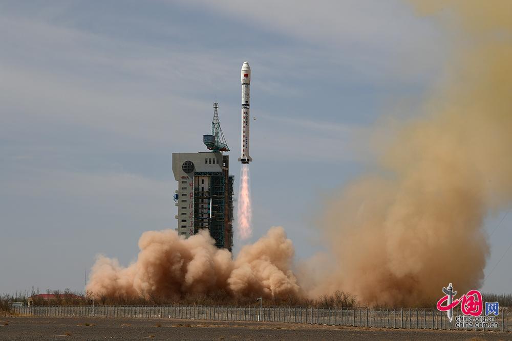 中国成功发射四维高景三号01星