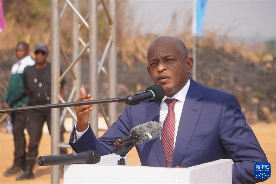 中企承建刚果（金）道路修复项目开工