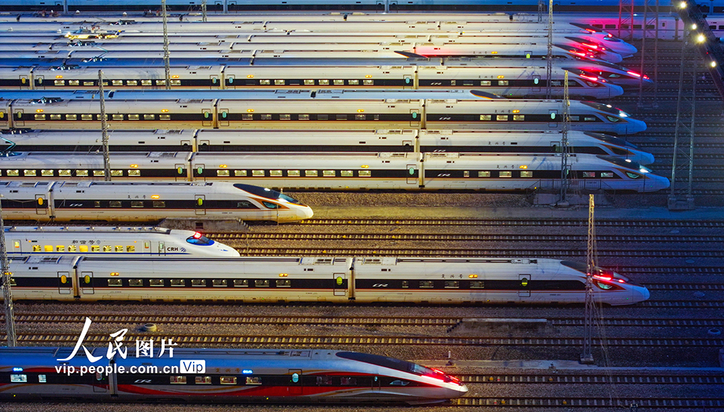 江苏南京:2024年全国暑运拉开帷幕