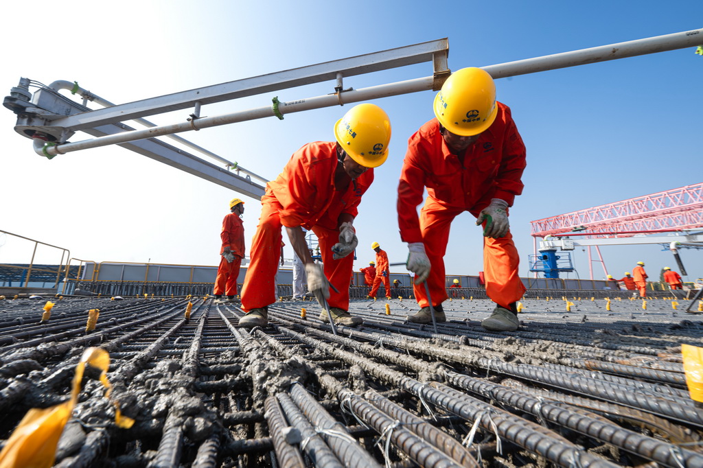 合武高铁湖北段施工进展顺利