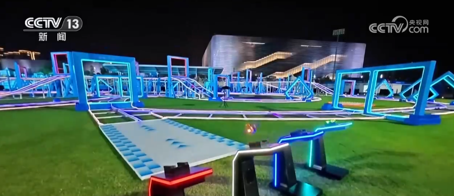 赛事高效、观赛舒适 立体式“科技大秀”点亮赛场内外 | 跟着世运逛成都