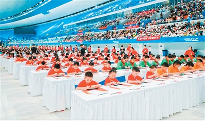 2025“指尖上的智慧”青少年珠算文化非遗大会举行