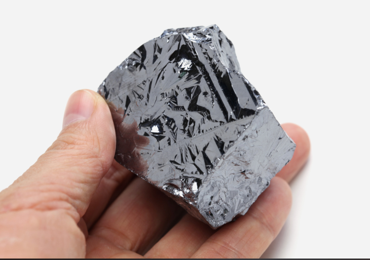 硅料生产加工企业为现货库存上“保险”