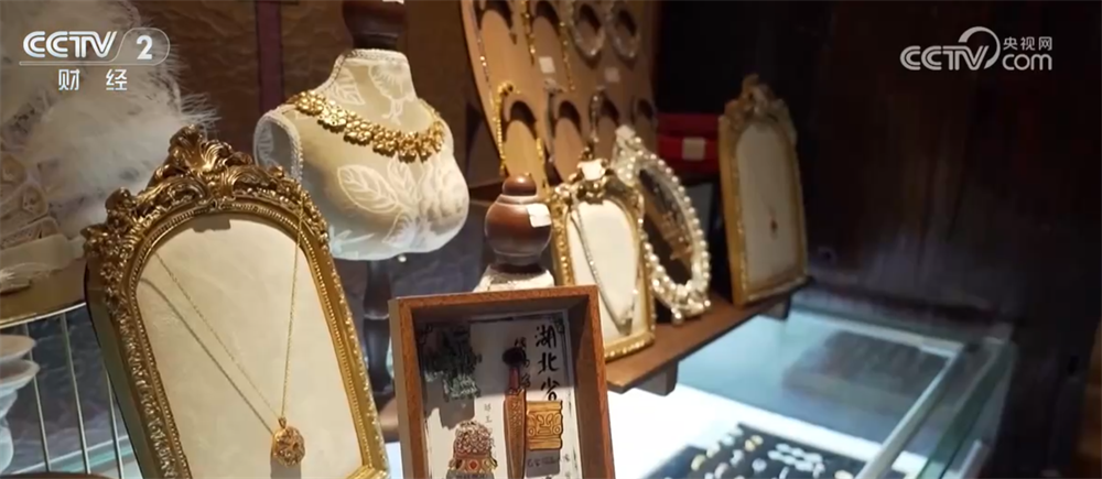 套餐、鲜花、金饰迎来热销 传统节日七夕催热“浪漫经济”