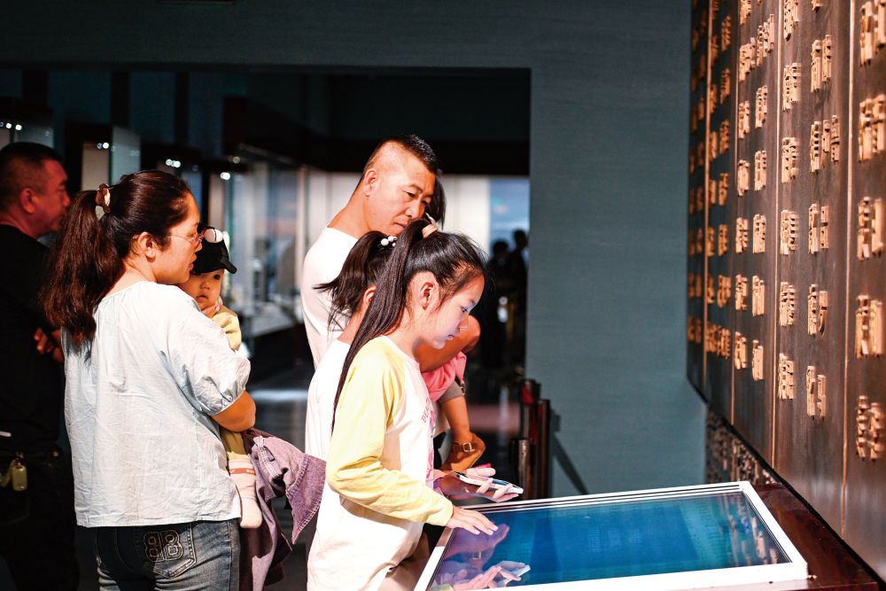 沉寂的西夏文字里,藏着丰富的中华文明